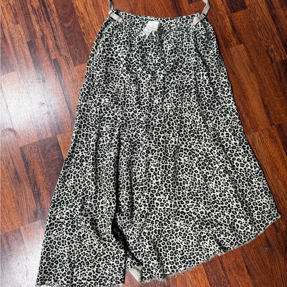 Silk Da Nang leopard print skirt